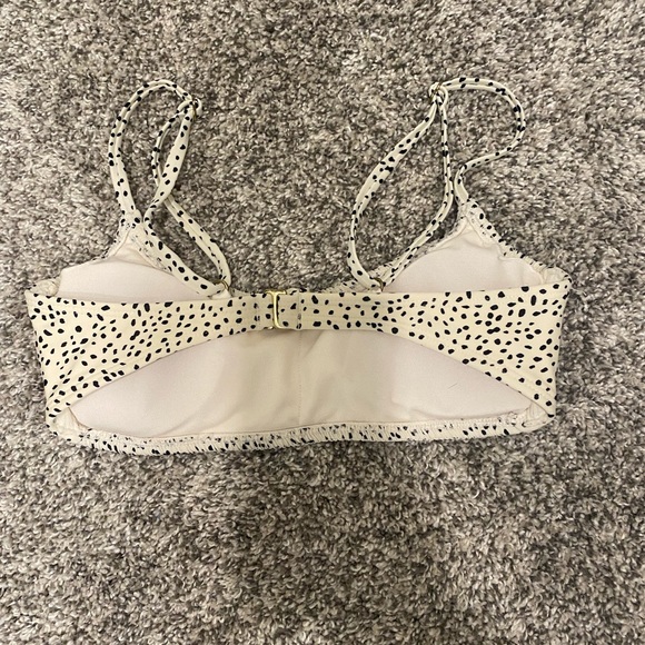 TARGET SWIM TOP - Picture 2 of 3